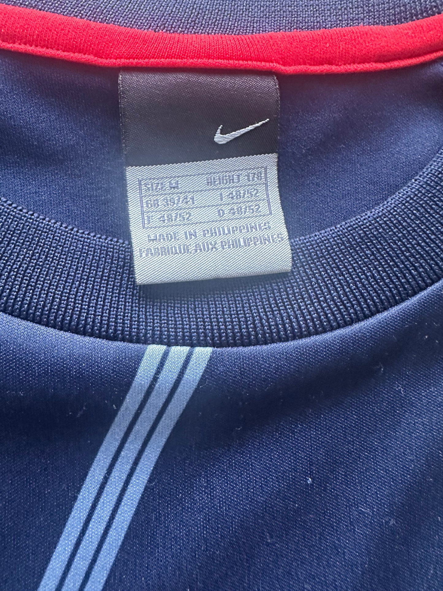 Vintage 2000’s Nike ‘Big Swoosh’ T-Shirt